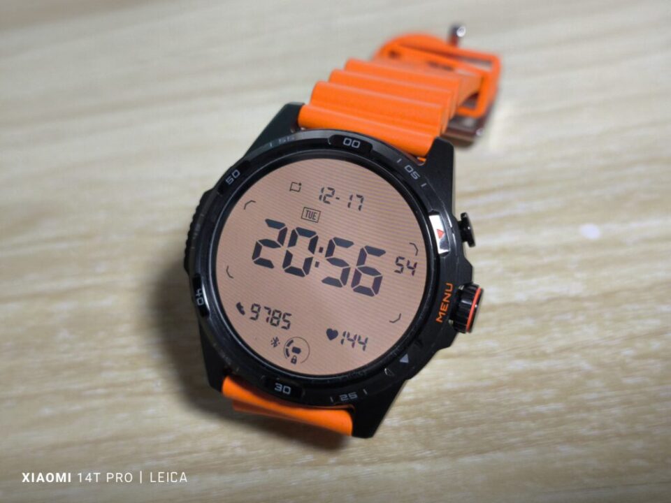 Ticwatch Atlas バックライト