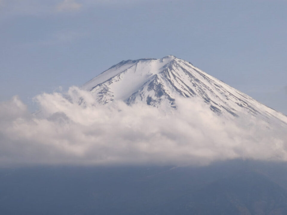 三ツ峠山頂から富士山