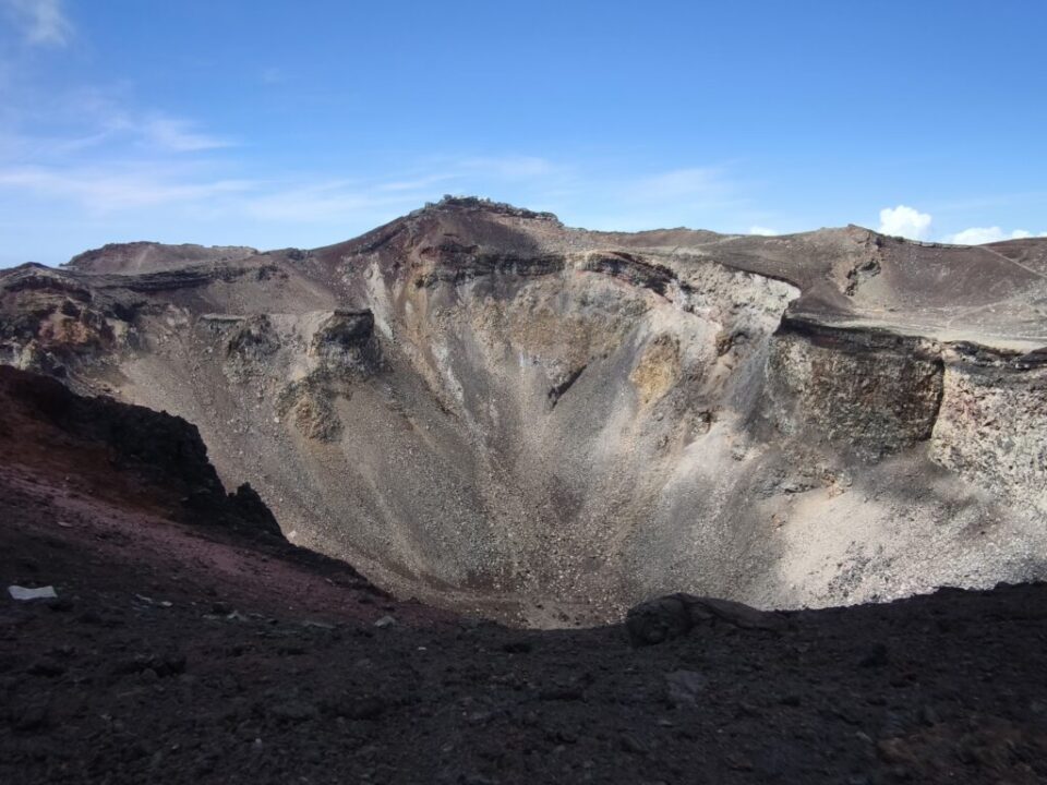 富士山火口