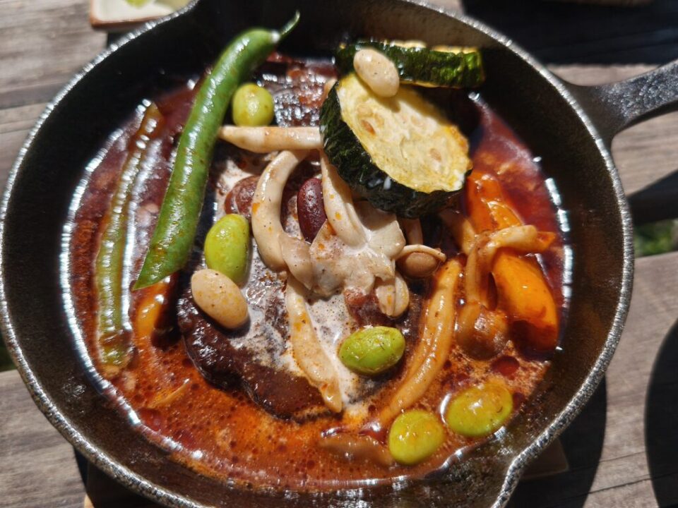入笠山ヒュッテのビーフシチュー