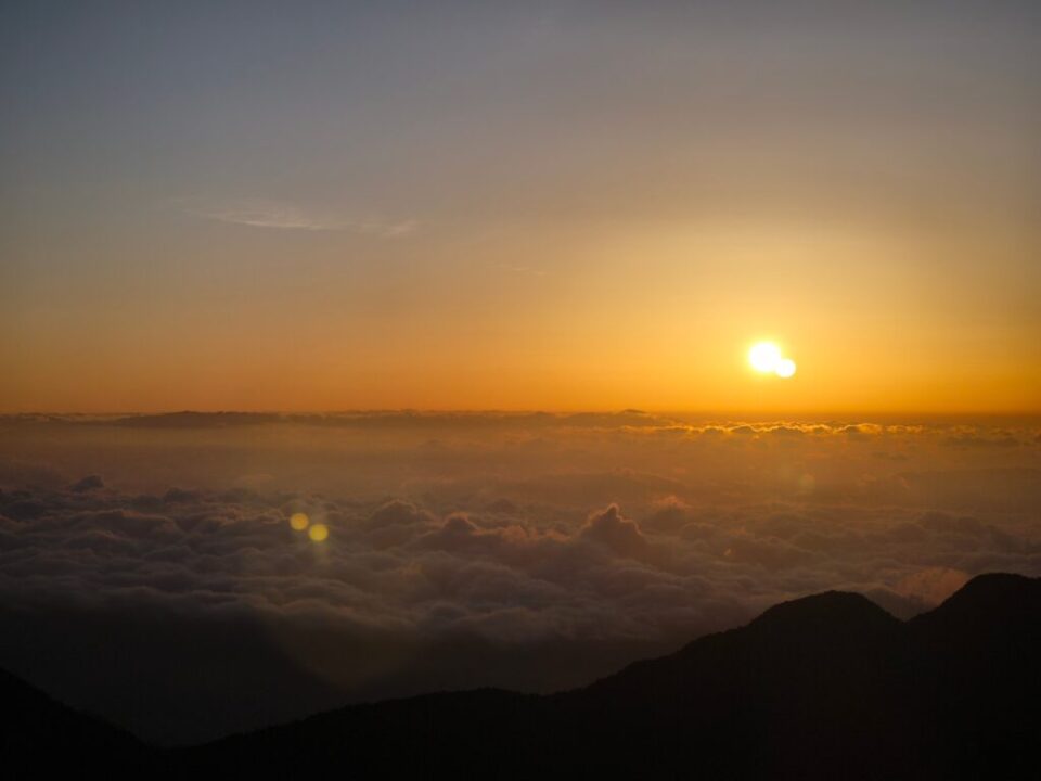 燕山荘での御来光