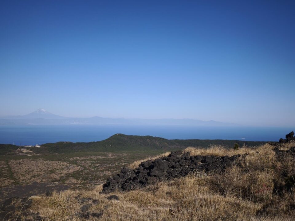 富士山から丹沢も一望