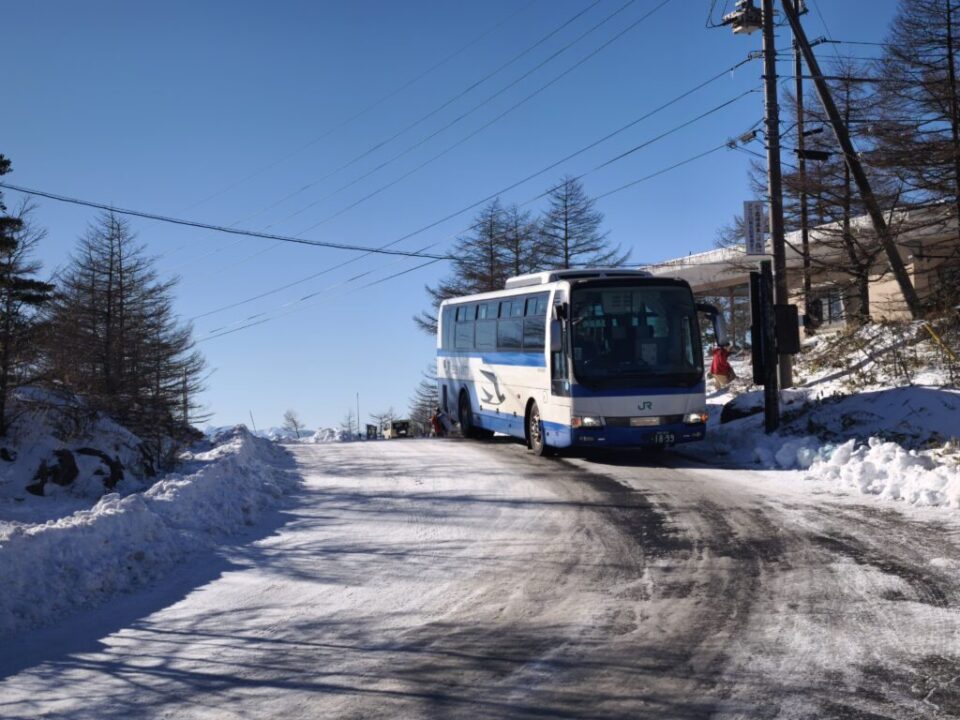 車坂峠までバス