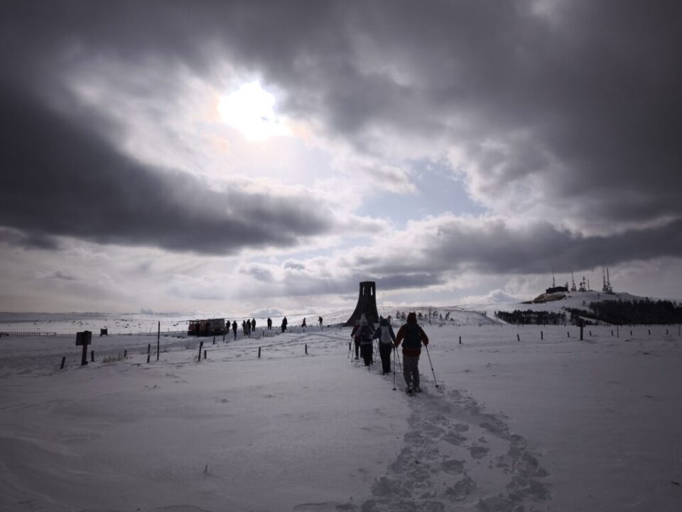 一日目　美しの塔へ